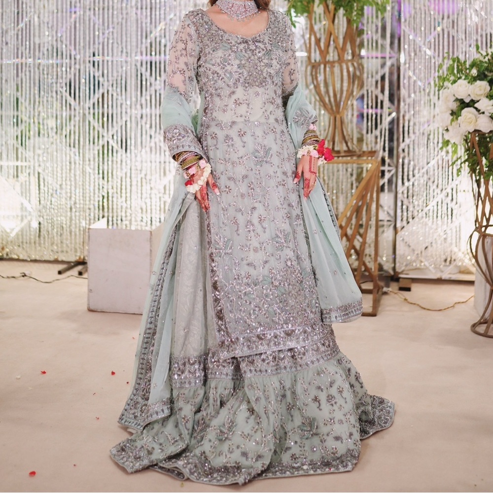 LIBAS E KHAS Pakistani bridal dress